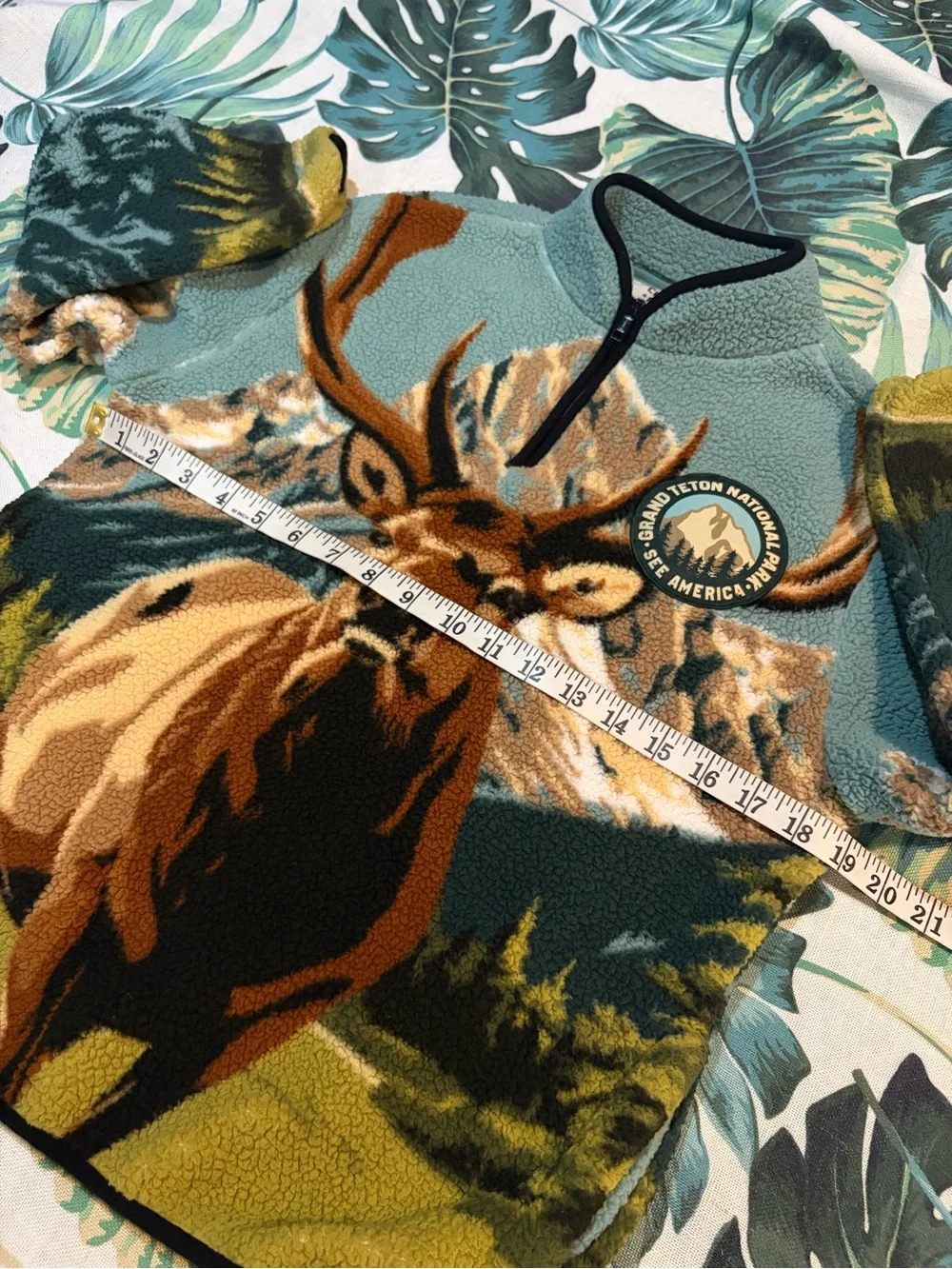 Creative Action Network National Park Deer Buck Pullover Fleece